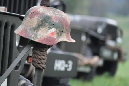 Hlavním cílem naší letošní akce je průzkum oblasti, kde 90. pěší překročila 18. dubna 1945 hranice bývalého Československa. Hlavním cílem naší letošní akce je průzkum oblasti, kde 90. pěší překročila 18. dubna 1945 hranice bývalého Československa.
